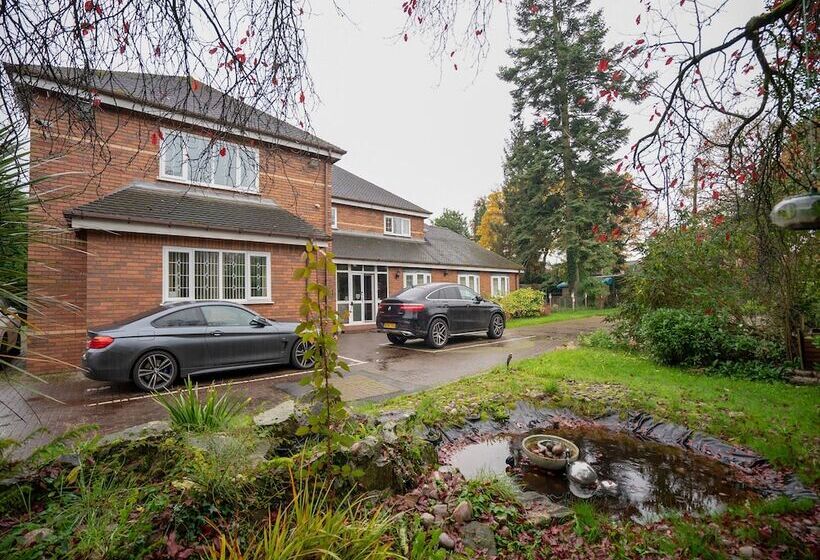 ペンション Oakcroft Guesthouse Manchester Airport