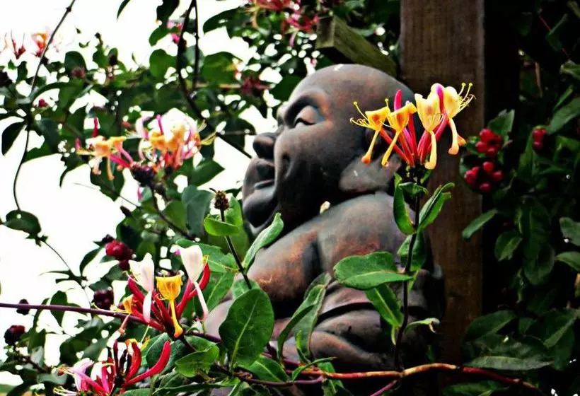 Reservoir View Motel