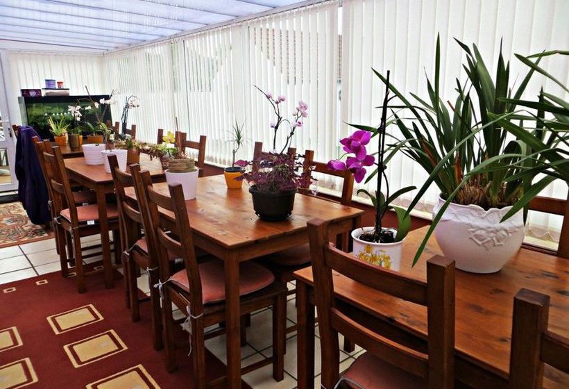 Reservoir View Motel