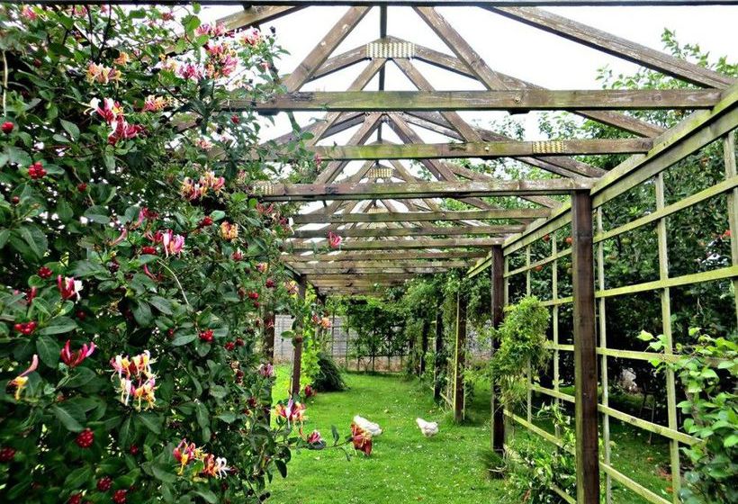 Reservoir View Motel