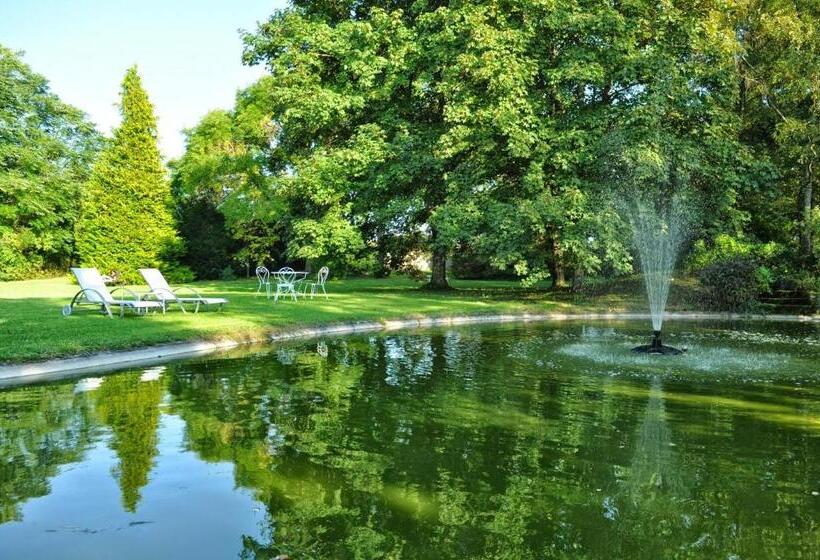 住宿加早餐  Manoir De La Manantie   Teritoria