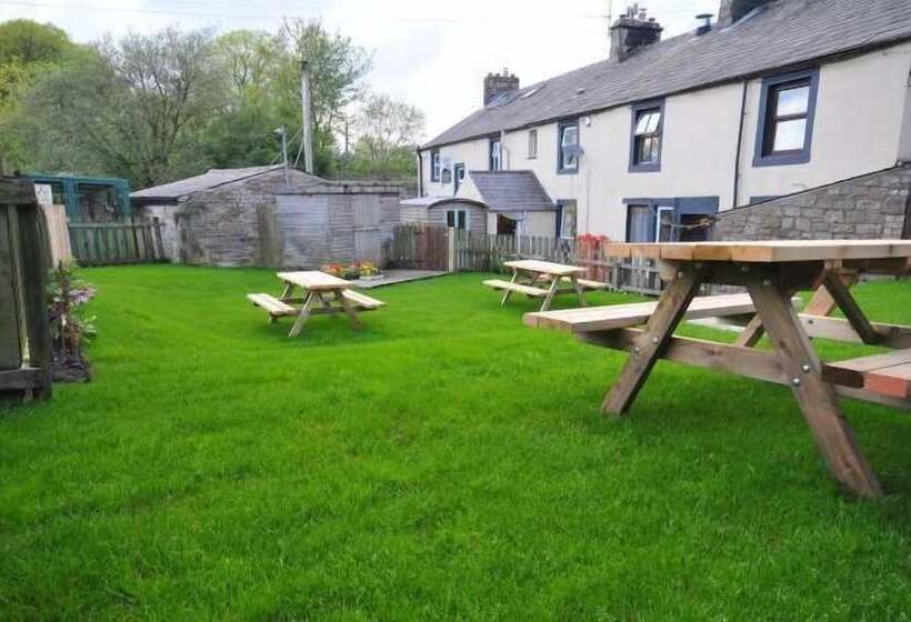 مبيت وإفطار The Samson Inn