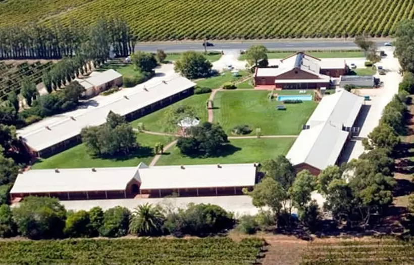 Coonawarra Place Motor Inn