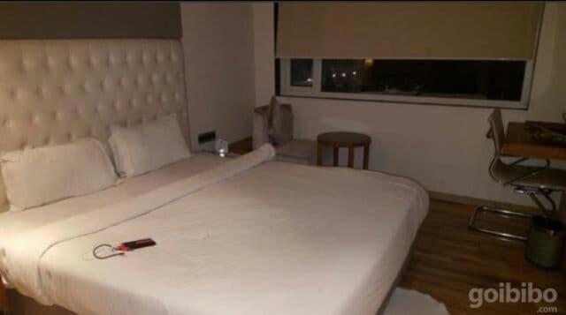 Hostal Sambit Royale