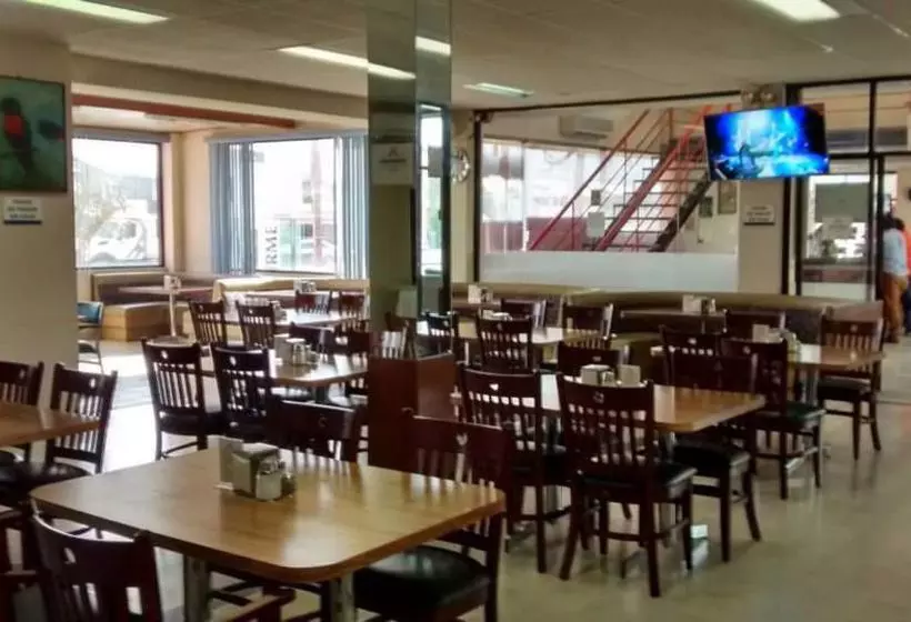 Отель Capital O 88 Inn