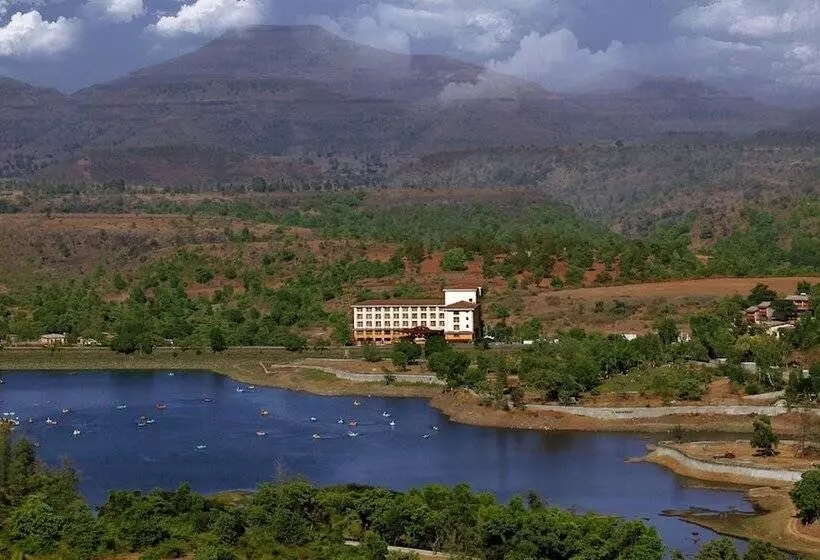 ホテル Aakar Lords Inn Saputara