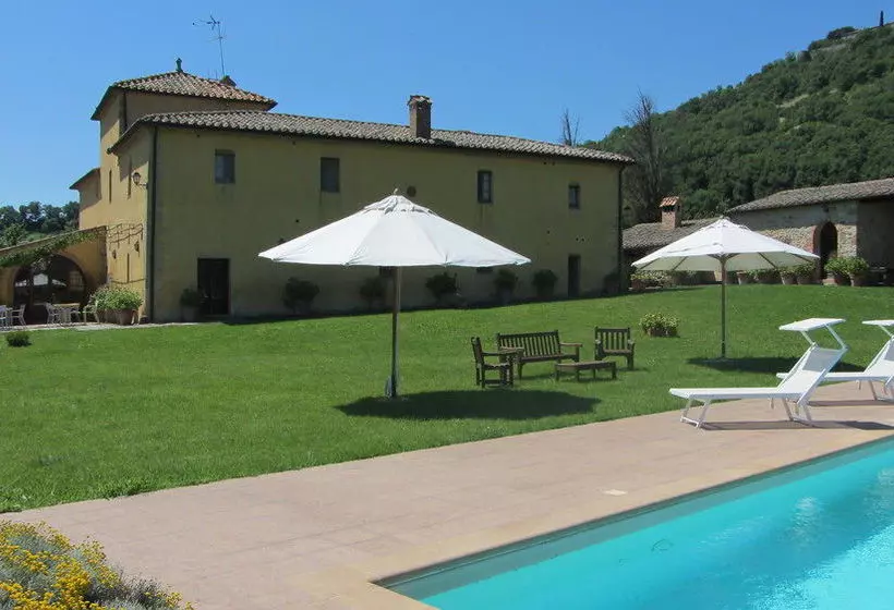 فندق Agriturismo Podere Pratovecchio