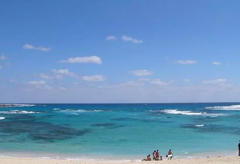 هتل Big Marine Amami