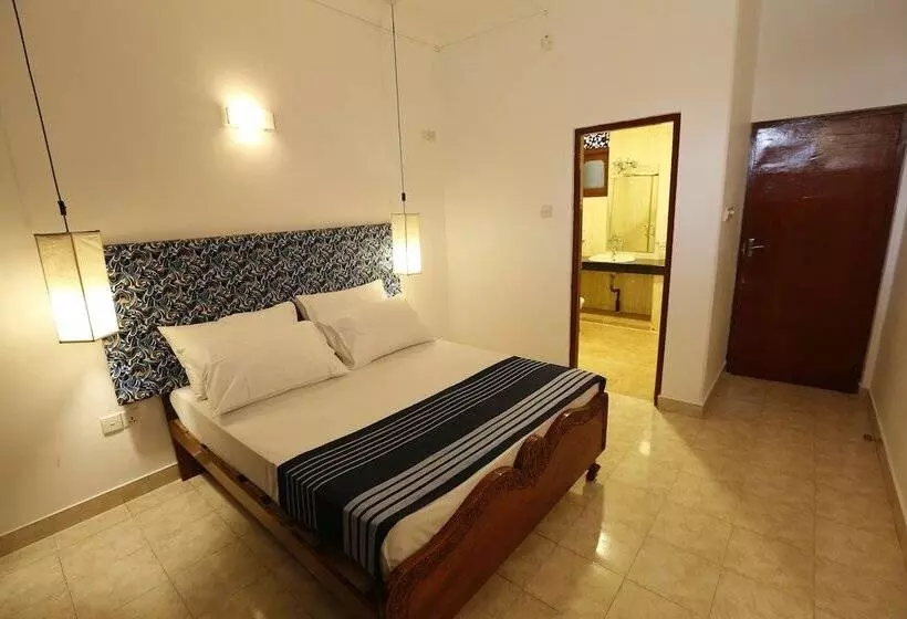 Hotel C Negombo