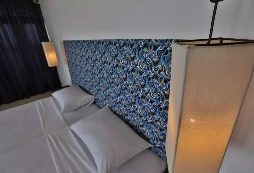 Hotel C Negombo