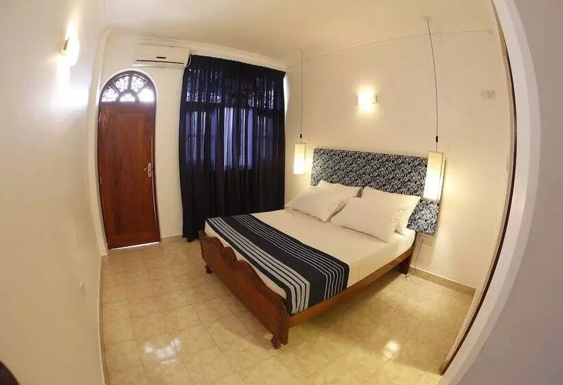 Hotel C Negombo