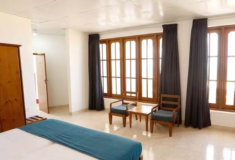 Hotel C Negombo