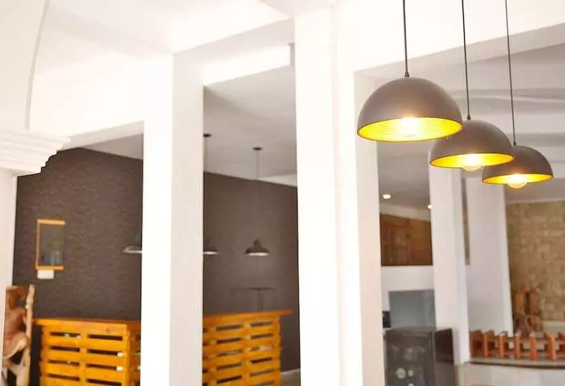 Hotel C Negombo