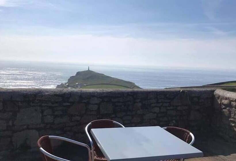 בית מלון כפרי Cape Cornwall Golf & Leisure