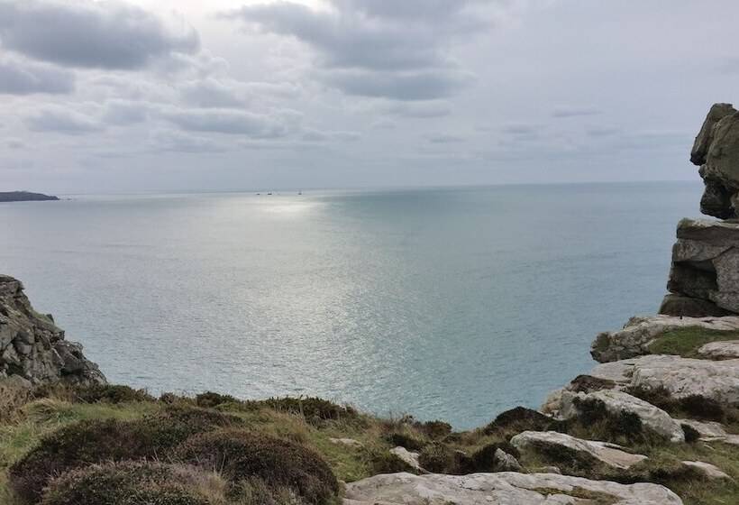 בית מלון כפרי Cape Cornwall Golf & Leisure