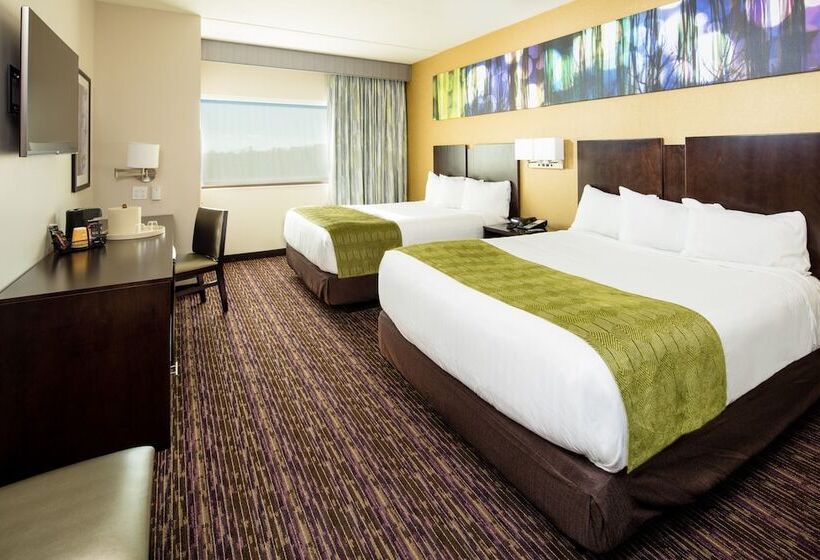 בית מלון כפרי Harrah S Cherokee Valley River Casino &