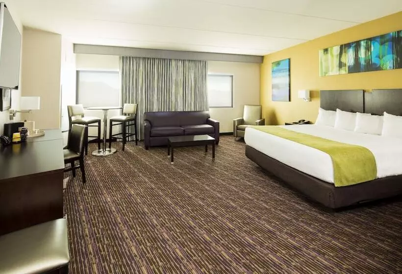 Отель Harrah S Cherokee Valley River Casino &