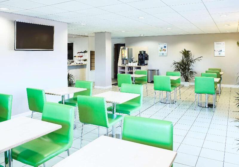 Отель Ibis Budget Leicester