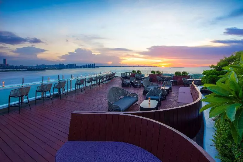 Hotel Intercontinental Haikou Seaview, An Ihg