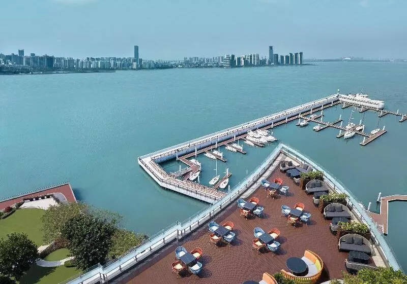 Hotel Intercontinental Haikou Seaview, An Ihg