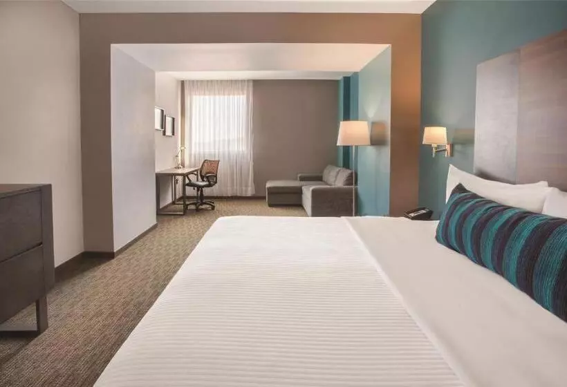 בית מלון כפרי La Quinta By Wyndham Aguascalientes