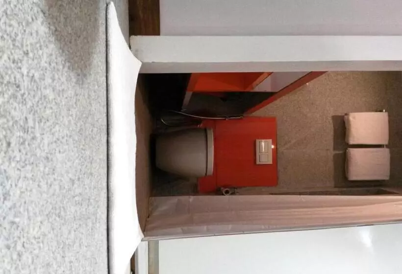 Mango Hotels Prangan