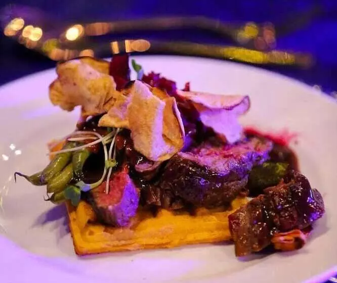 هتل Na’ankusê @ Utopia