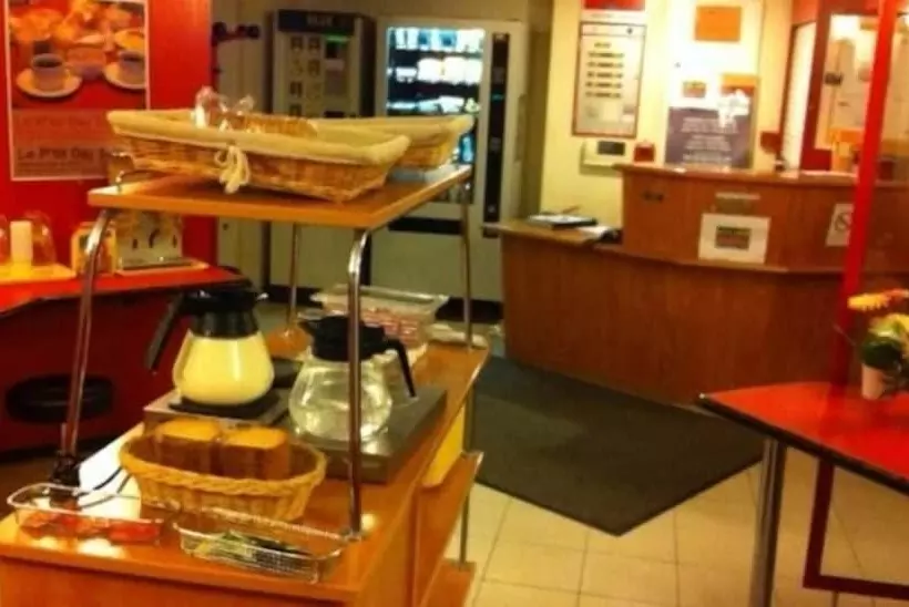 Fasthotel   Soissons Nord