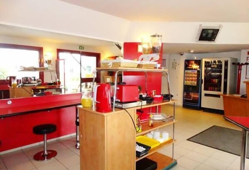 Fasthotel   Soissons Nord