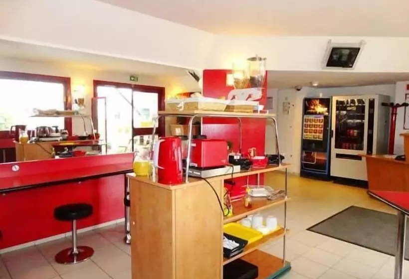 Fasthotel   Soissons Nord