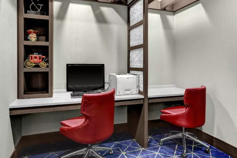 Отель Residence Inn By Marriott Philadelphia Airport