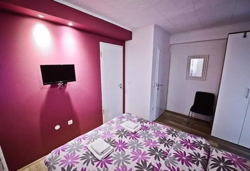 פנסיון Biser Dunava