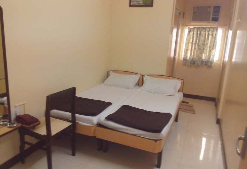 פנסיון Milan Guest House