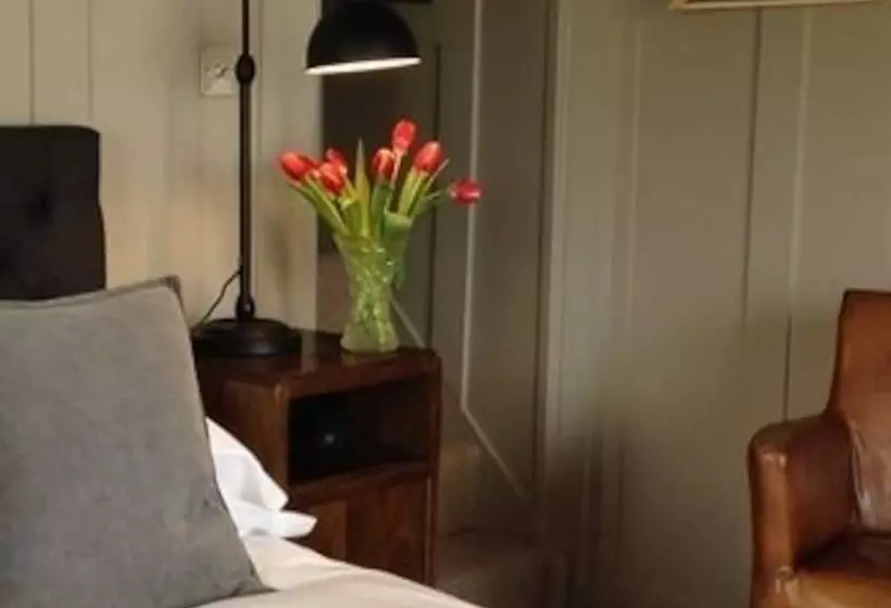 Pensjonat Number Fifty Townhouse Accommodation