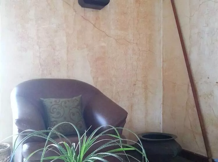 膳宿费 Saubagya Inn