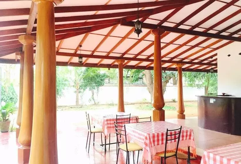 膳宿费 Saubagya Inn