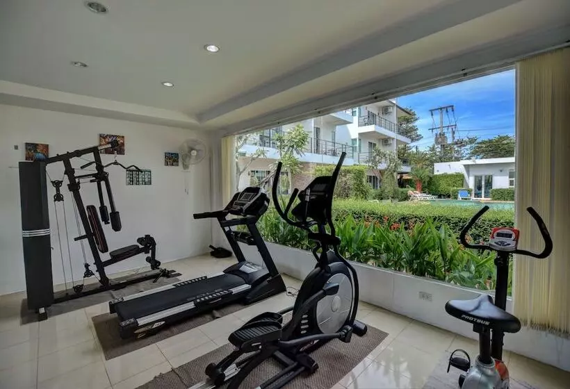 Pool Access 89 At Rawai