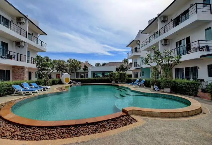 Pool Access 89 At Rawai