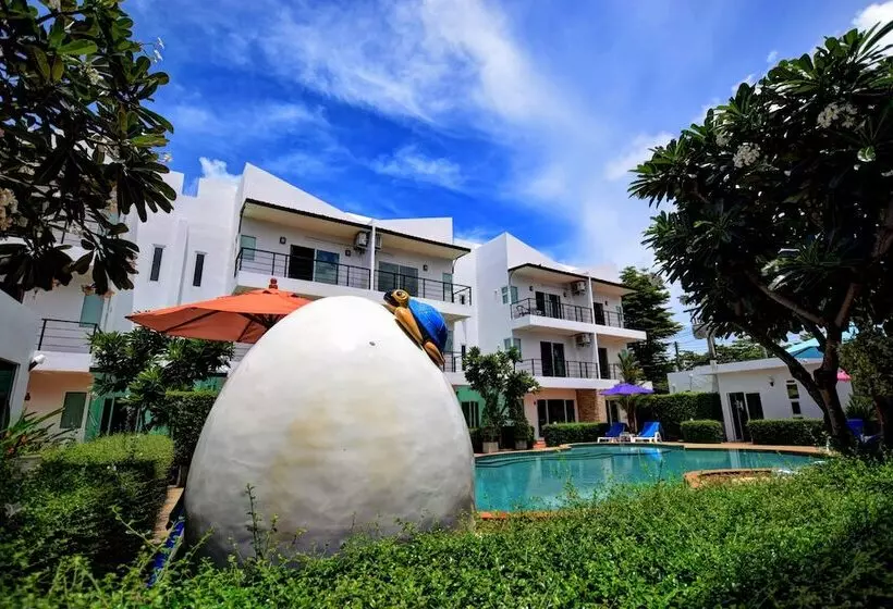 Pool Access 89 At Rawai