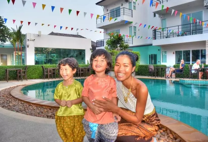 Pool Access 89 At Rawai