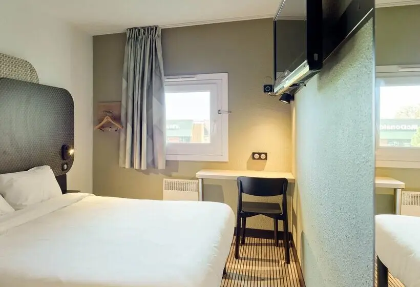 B&b Hotel Cergy Pierrelaye