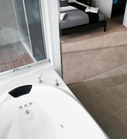 ホテル 104 On Merri Apartments