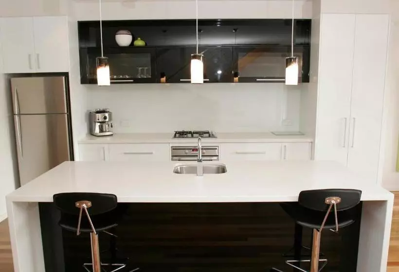 Hotel 104 On Merri Apartments
