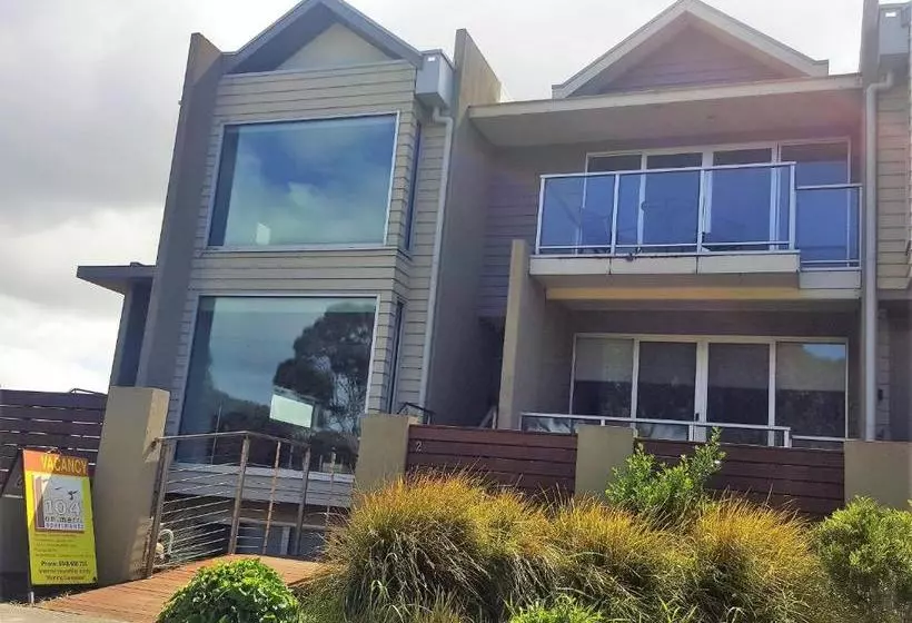 Hotel 104 On Merri Apartments