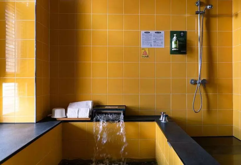 هتل 58˚ Hotspring