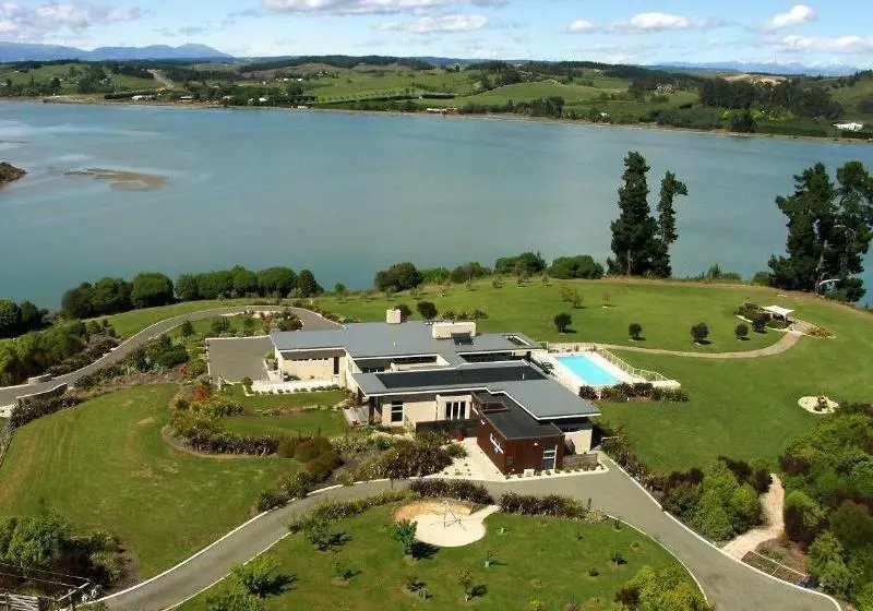 فندق Almyra At Kina