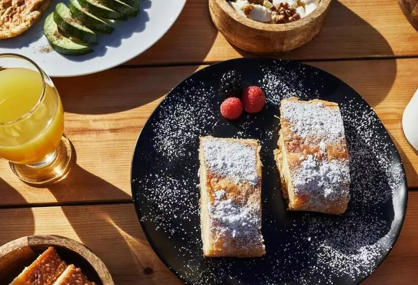 Hotell Athiri Santorini