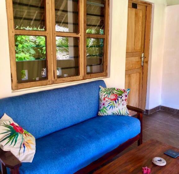 בית מלון כפרי Bahati Villa