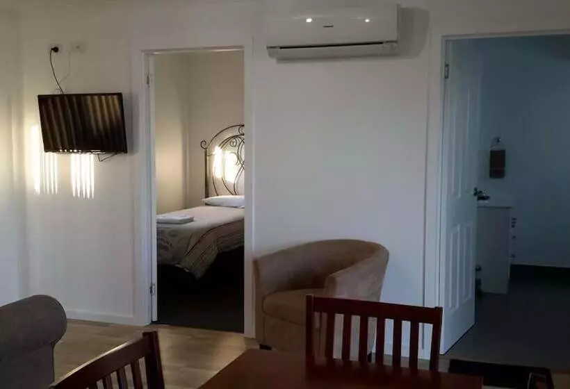 호텔 Bay View Holiday Village