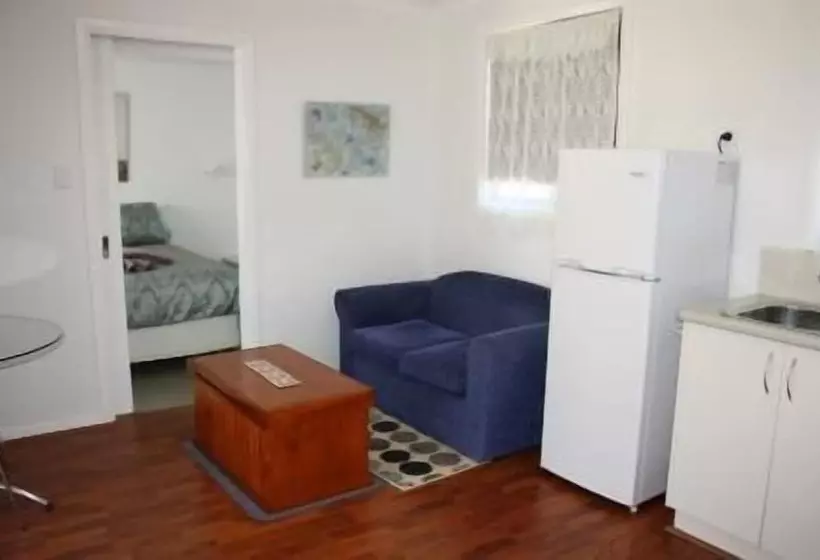 호텔 Bay View Holiday Village